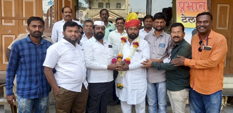 एस.टी कर्मचारी संघटनेच्या सोलापूर जिल्हा अध्यक्षपदी माऊली हाळणवर यांची निवड