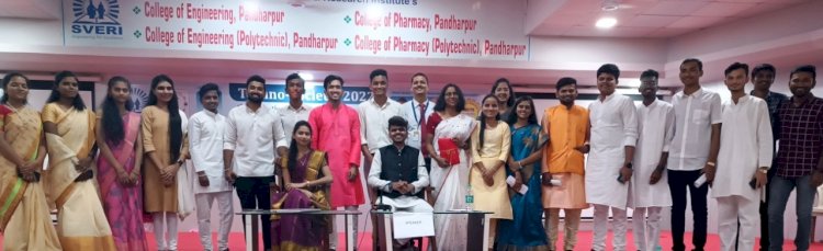 स्वेरी अभियांत्रिकी महाविद्यालयात ‘मॉक पार्लमेंट’ संपन्न