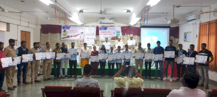 पंढरपूर सिंहगड मध्ये "रस्ता सुरक्षा सप्ताह निमित्त" मार्गदर्शन