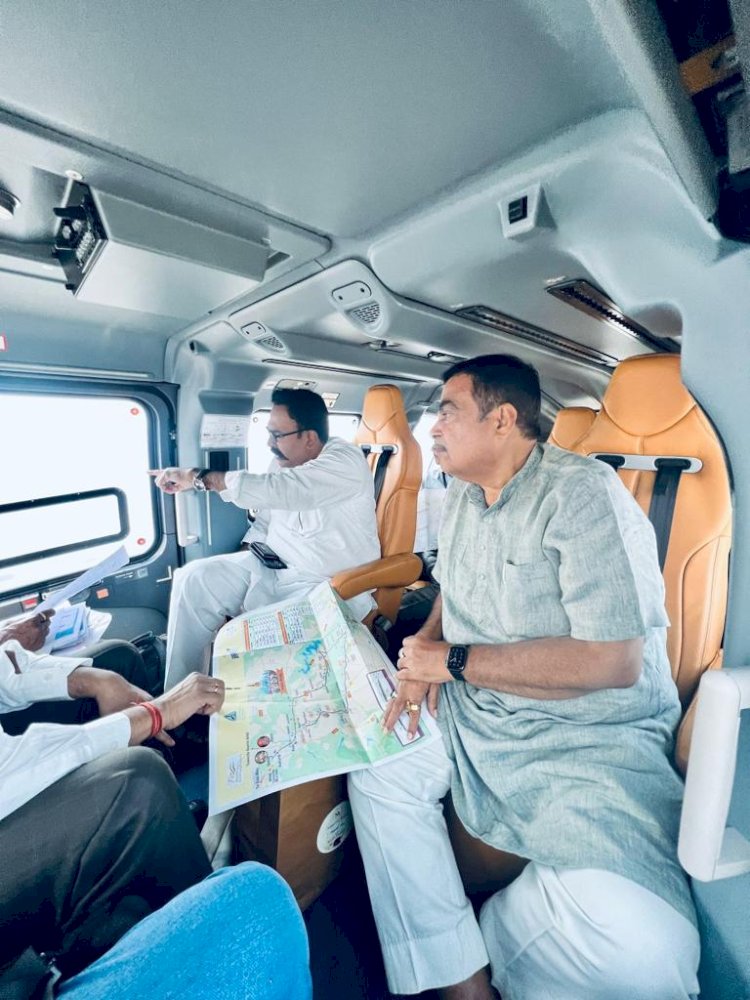 ना.नितीन गडकरींनी केली आळंदी-पंढरपूर पालखी मार्गाची हवाई पाहणी