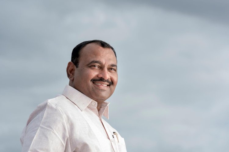 मंगळवेढा तालुक्याचा दुष्काळी यादीत समावेश करण्यासाठी आमदार आवताडे मुख्यमंत्र्याच्या भेटीला