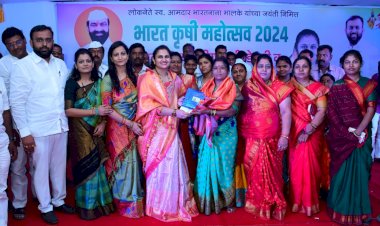 होम मिनिस्टर खेळ पैठणीचा कार्यक्रमाला महिलांचा उदंड प्रतिसाद.