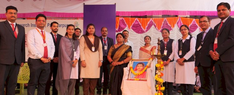 स्त्रियांचा सन्मान अखंड रहावा - सेवानिवृत्त प्राचार्या प्रा.डॉ. मीरा शेंडगे