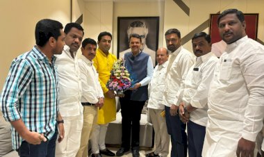 उपमुख्यमंत्री देवेंद्र फडणवीस यांनी घेतले देवेंद्र कोठेंचे पालकत्व