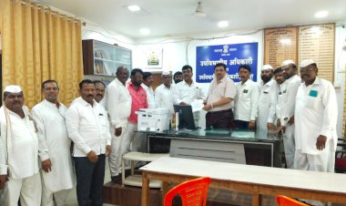 शेतीपिकांचे पंचनामे करुन नुकसान भरपाई मिळावी व नदीकाठचा विद्युत पुरवठा रोज किमान 8 तास सुरळीत चालु ठेवावा. - चेअरमन, कल्याणराव काळे 