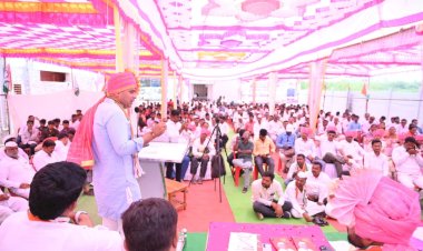 सर्व सामान्यांचा आवाज बनून काम करणे हि पदाधिकाऱ्यांची जबाबदारी - सुरज चव्हाण