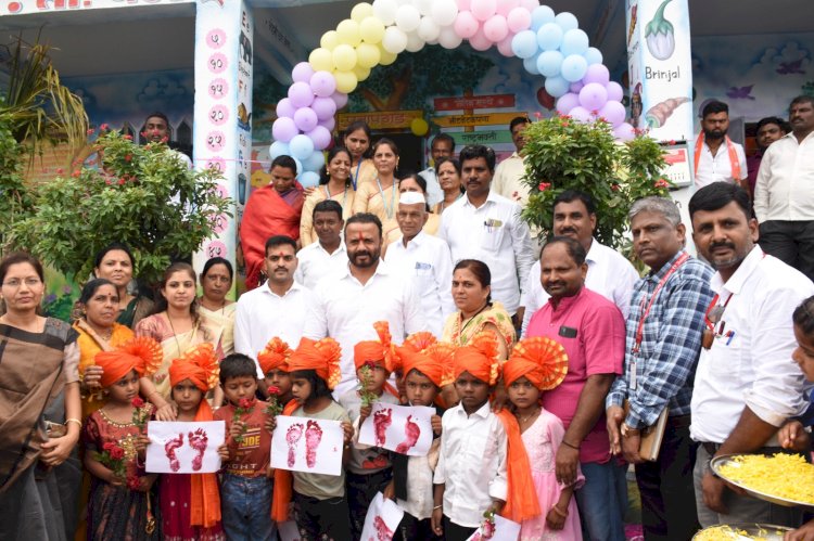 केंद्र व राज्य शासन शालेय शिक्षणासाठी विद्यार्थ्यांच्या पाठीशी - पालकमंत्री जयकुमार गोरे 