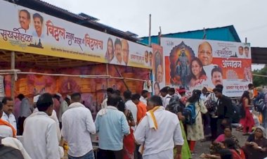 आषाढी वारीत २ दिवस मोफत अन्नदान  ; आ.राजू खरे यांचे अन्नदानाचा हजारो वारकऱ्यांनी घेतला लाभ