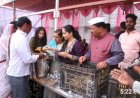 आषाढी वारी - आमदार राजू खरे यांच्या अन्नदानाची परंपरा कायम ; आषाढी यात्रेतील भाविकांना गोपाळपूर येथे फराळाचे वाटप