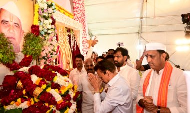 ...हीच स्वर्गीय सुधाकरपंत परिचारक यांची श्रीमंती - ह. भ.प. जगन्नाथ महाराज देशमुख