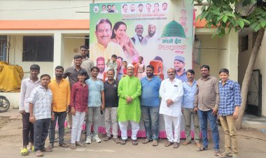 पंढरपुरात ईद-ए-मिलाद-उन-नबी उत्साहात; मनसे नेते दिलीप धोत्रे यांच्याकडून मुस्लिम बांधवांना शुभेच्छा व खाऊवाटप