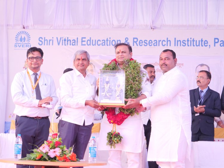 युवा पिढीवर महाराष्ट्र घडविण्याची जबादारी आहे - विधानसभेचे अध्यक्ष अॅड. राहुल नार्वेकर