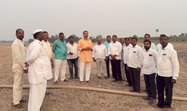 भीमा नदीला पाणी सोडण्याबाबत पालकमंत्र्यांकडे आग्रही मागणी - रणजितसिंह शिंदे 