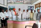 चेअरमन कल्याणराव काळे यांच्याहस्ते बंडू पवार यांच्या वाढदिवसानिमित्त सत्कार करण्यात आला.