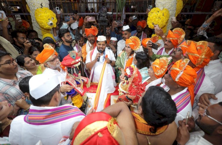 वसंत पंचमीच्या शुभ मुहूर्तावर श्री विठ्ठल रुक्मिणीमातेचा शाही विवाह सोहळा संपन्न ; विवाह सोहळ्यासाठी भाविकांची मोठ्या प्रमाणात उपस्थिती