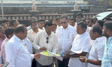 पंढरपुरातील विविध विकास कामाची आ.समाधान आवताडे, माजी आ.प्रशांत परिचारक यांनी केली पाहणी 