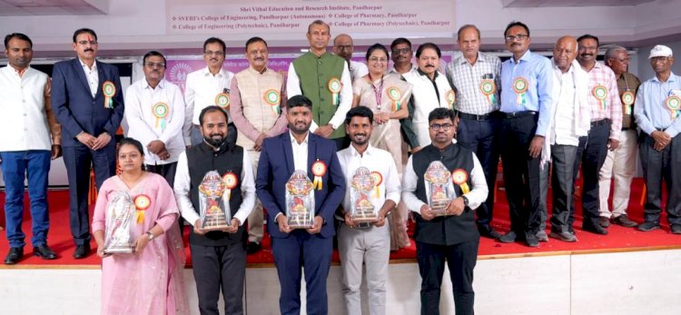 मानवी आरोग्यरक्षक म्हणून पशुवैद्यकांनी कार्य करावे  - माजी कुलगुरू डॉ. एन.पी.दक्षिणकर