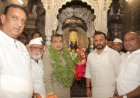 केंद्रीय रस्ते व वाहतूक मार्ग मंत्री नितीन गडकरी यांनी घेतले श्री विठ्ठल रुक्मिणी मातेचे दर्शन