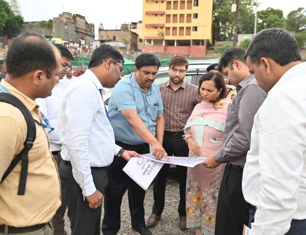पालखी सोहळ्यात वारकरी, भाविकांना आवश्यक सुविधा देण्याससोबतच स्वच्छतेला प्राधान्य द्यावे - विभागीय आयुक्त शितल तेली-उगले 