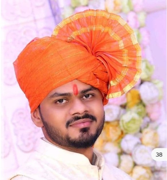 गादेगावच्या सुयोग फाटे यांची भरारी: एकाच वर्षात मजल मारली दोन शासकीय पदांना; गादेगावचे नाव उंचावले