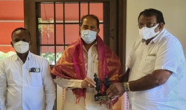 माजी आमदार बबनदादा शिंदे यांची नागेश फाटे यांनी घेतली सदिच्छा भेट